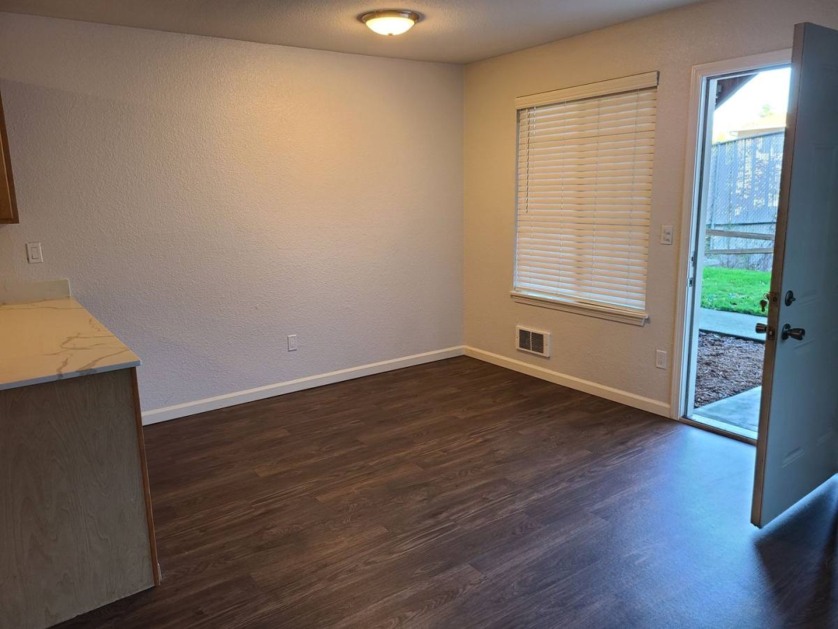 Apartment for rent at 8225 11th Dr W, Everett, WA 98204