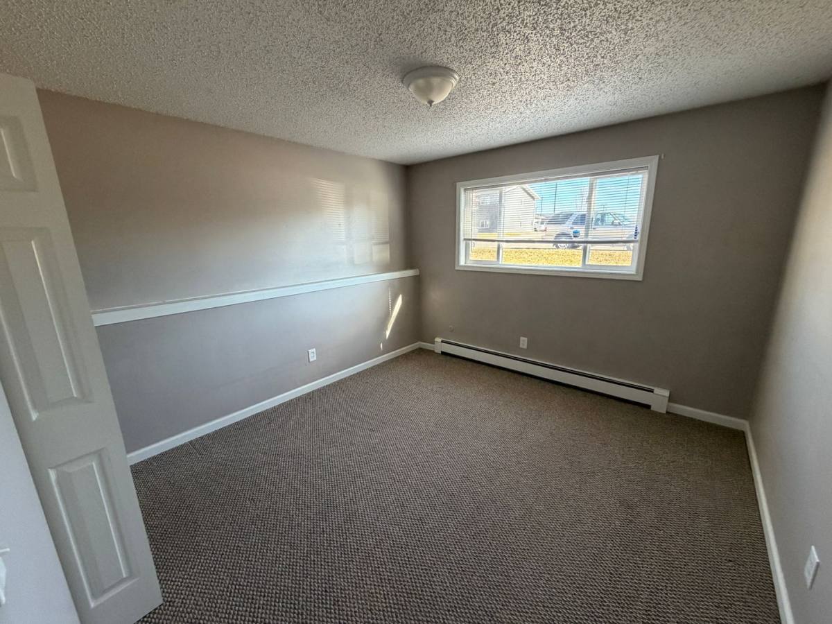 Apartment for rent at 1620 Kelby Dr, Billings, MT 59105
