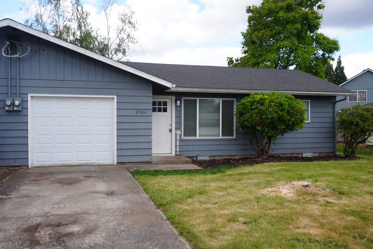 Apartment for rent at 3702 NE 132nd Ave, Vancouver, WA 98682