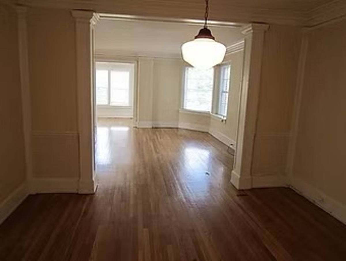 Apartment for rent at 1108 28th St S, Birmingham, AL 35205
