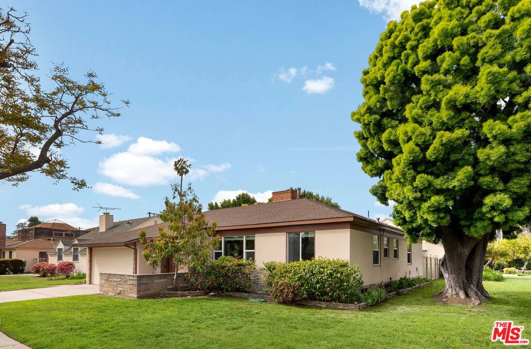 House for rent at 3101 Purdue Ave, Los Angeles, CA 90066