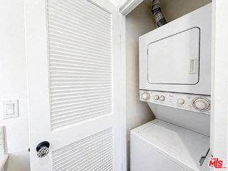 House for rent at 1028 12th St #3, Santa Monica, CA 90403