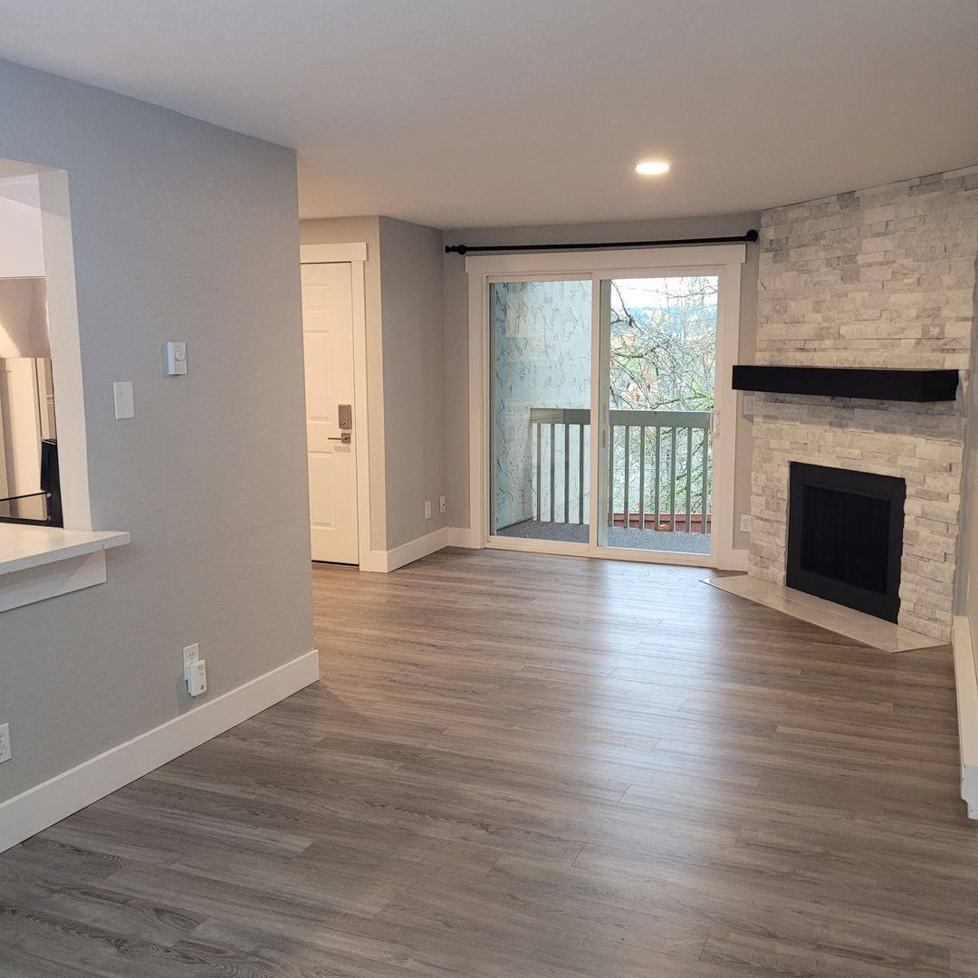 Condo for rent at 9474 Redmond-Woodinville Rd NE #A201, Redmond, WA 98052