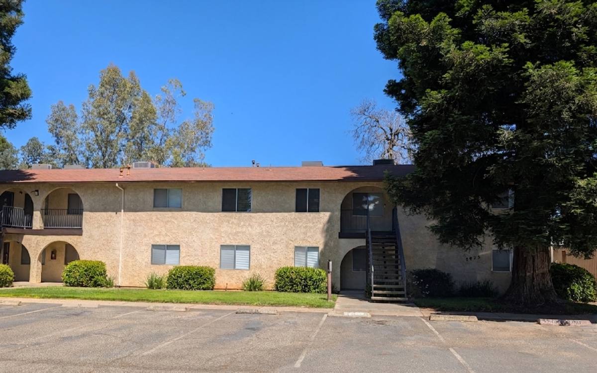 Apartment for rent at 2909 2925 Reservoir Lane, Redding, CA 96002