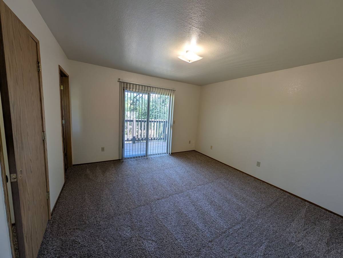 Apartment for rent at 2909 2925 Reservoir Lane, Redding, CA 96002