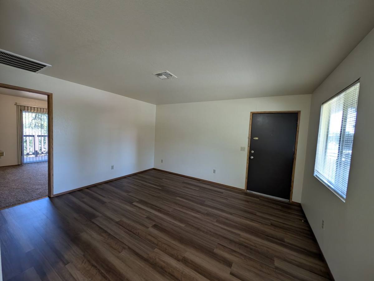 Apartment for rent at 2909 2925 Reservoir Lane, Redding, CA 96002