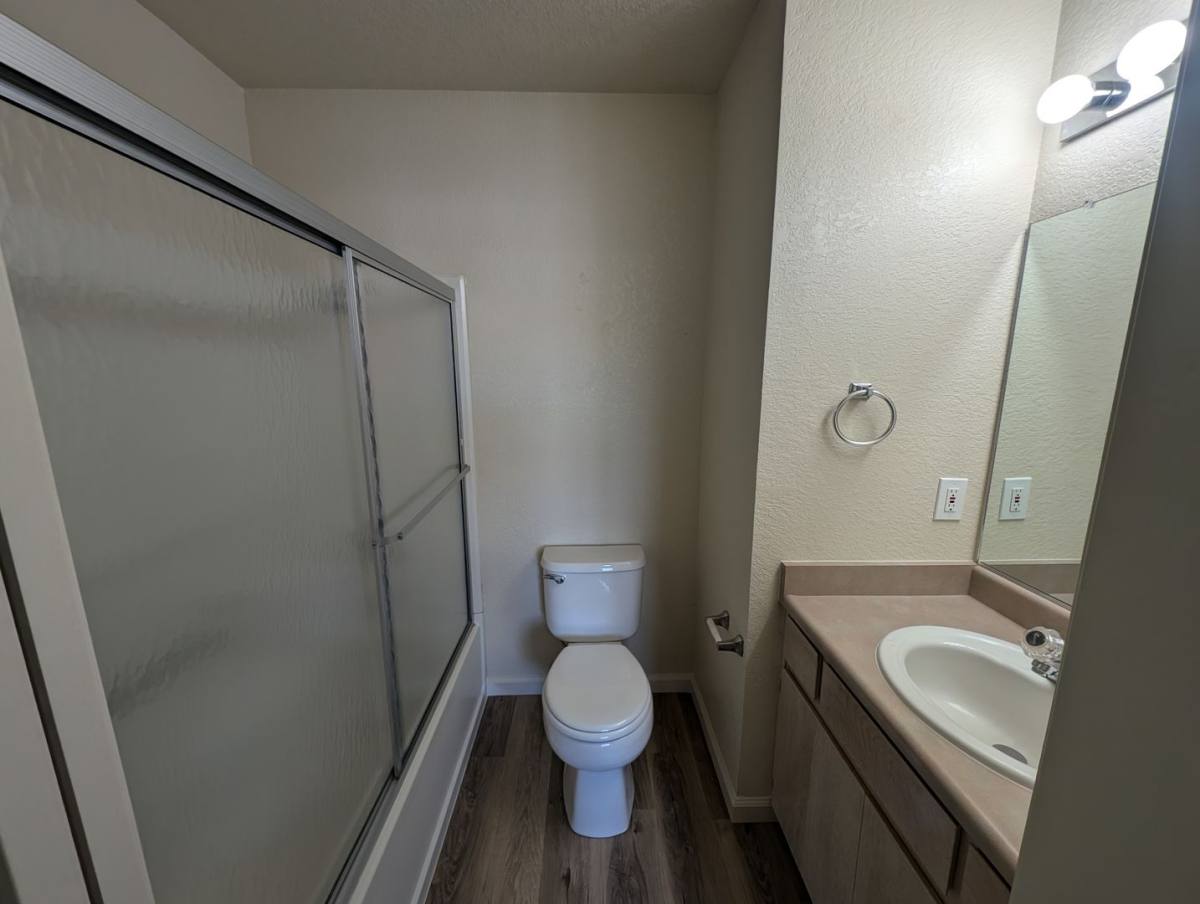 Apartment for rent at 1023 Burton Dr, Redding, CA 96003