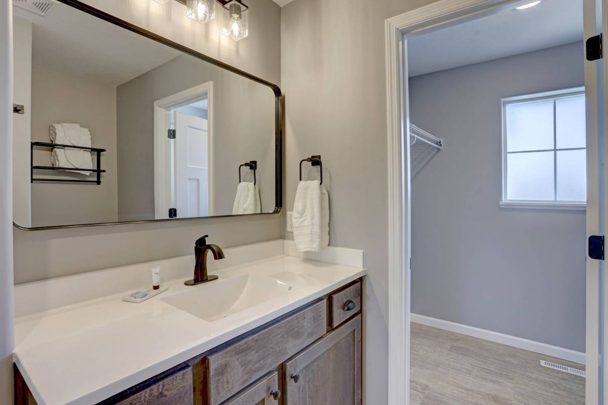 Townhouse for rent at 100 Everglades Trail, Mankato, MN 56001