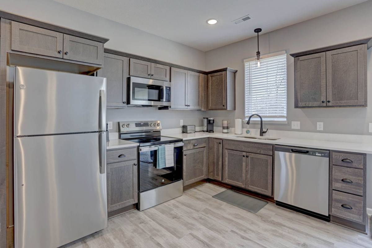 Townhouse for rent at 100 Everglades Trail, Mankato, MN 56001