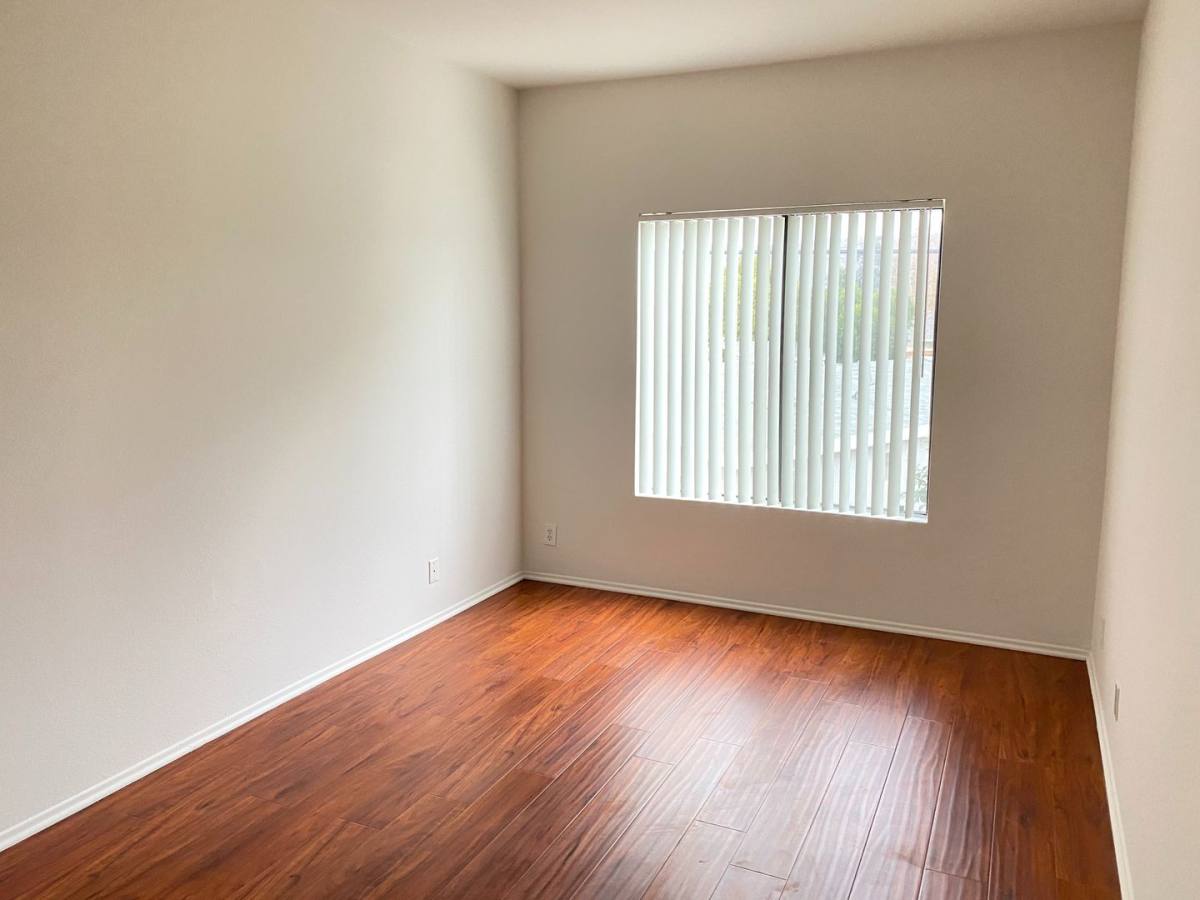 Apartment for rent at 1441 N Edison Blvd, Burbank, CA 91505