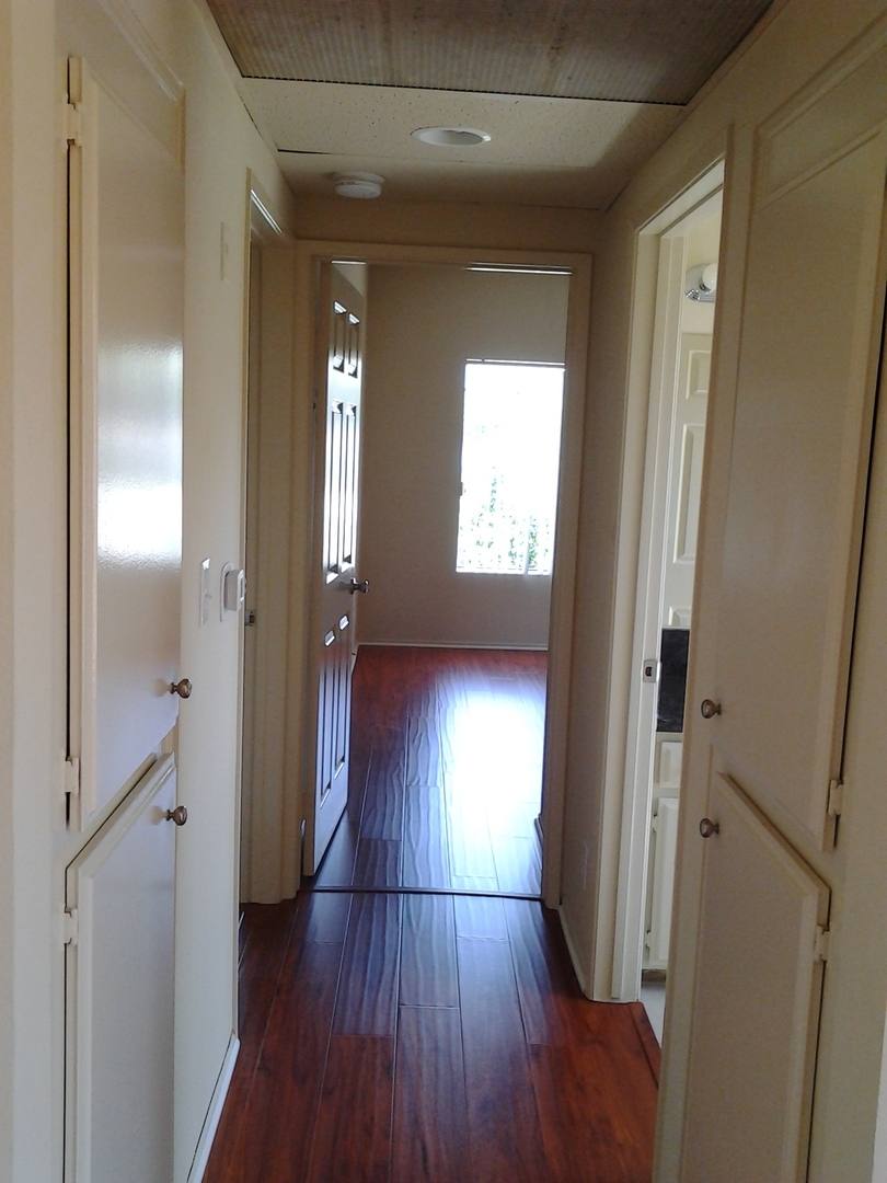 Apartment for rent at 1441 N Edison Blvd, Burbank, CA 91505