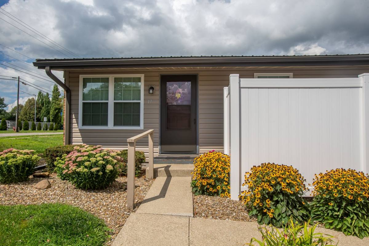 Apartment for rent at 1471 Mifflin Ave, Ashland, OH 44805