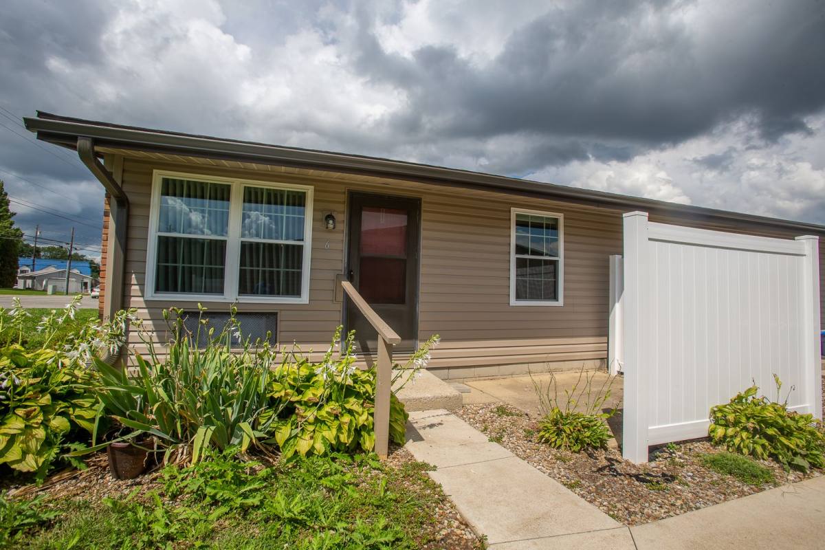 Apartment for rent at 1471 Mifflin Ave, Ashland, OH 44805