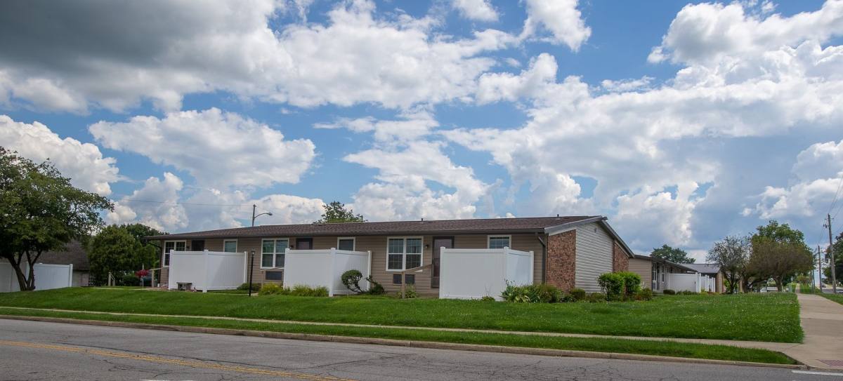 Apartment for rent at 1471 Mifflin Ave, Ashland, OH 44805