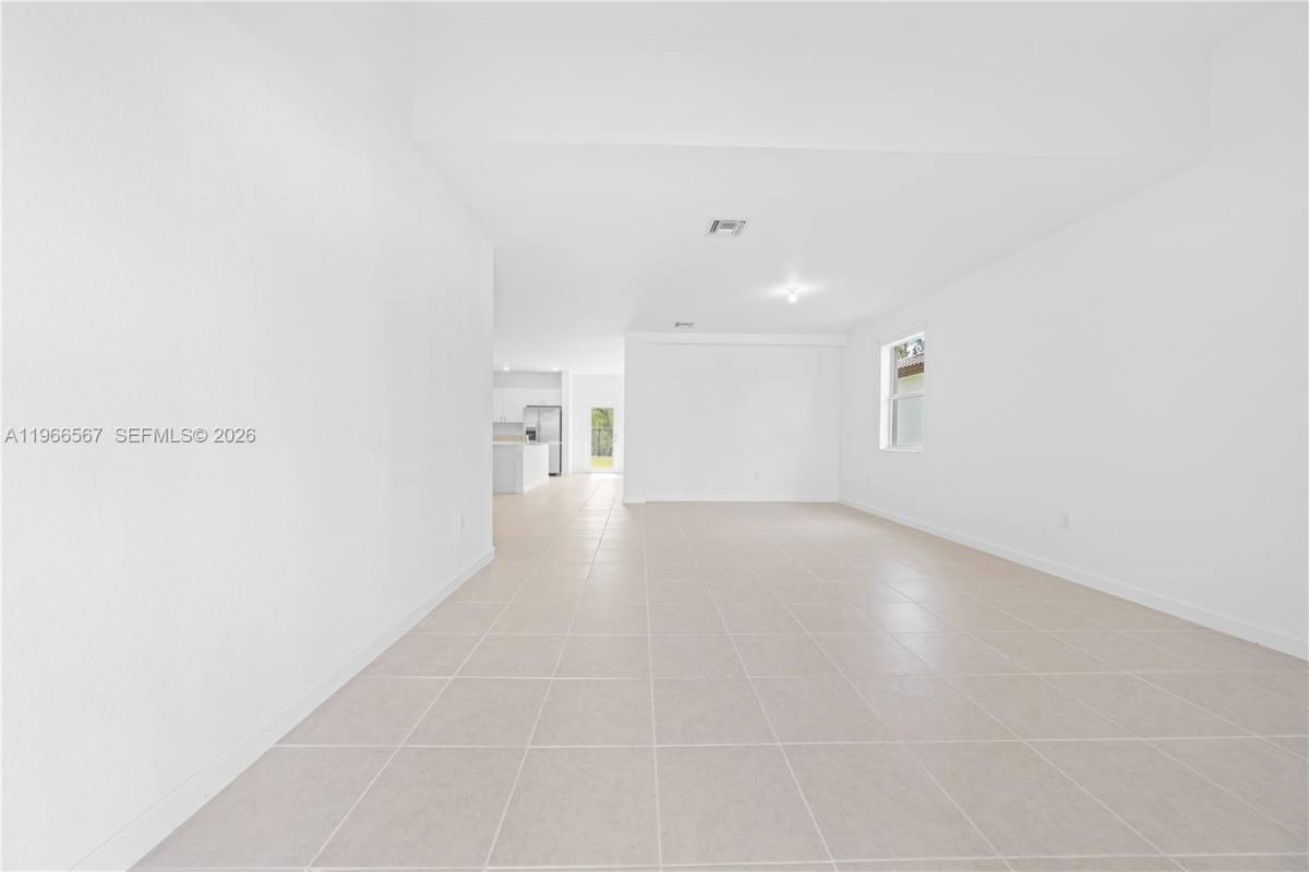 House for rent at 2442 SE 30th St, Homestead, FL 33035