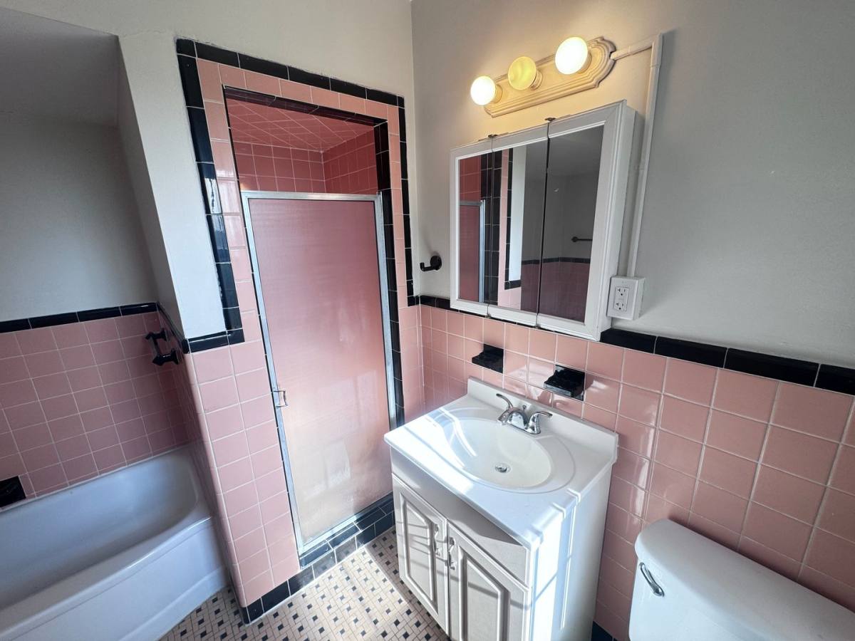 Apartment for rent at 3310 Warrensville Center Rd, Beachwood, OH 44122