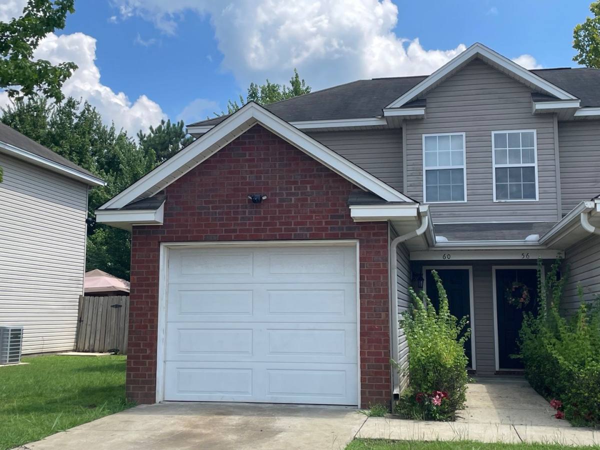 Townhouse for rent at 60 Pine Meadows Circle, Elmore, AL 36025