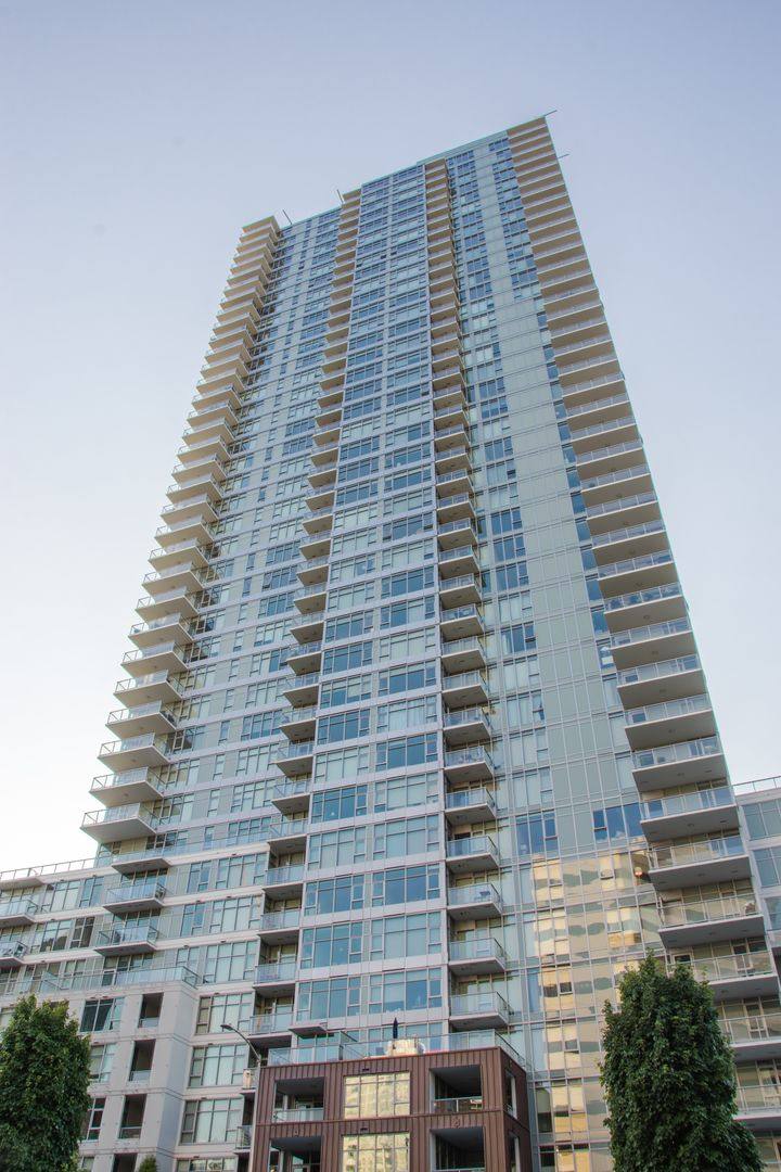 Condo for rent at 588 Bell St, Seattle, WA 98121
