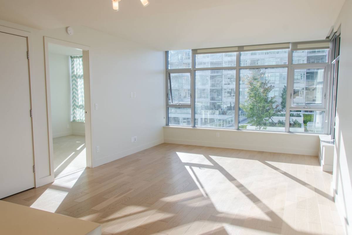 Condo for rent at 588 Bell St, Seattle, WA 98121