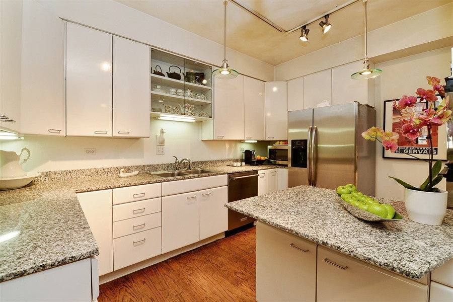 Apartment for rent at 2737 N Hampden Court #3, Chicago, IL 60614