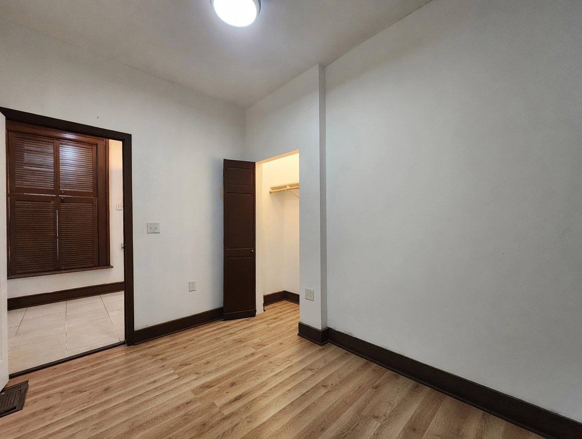 Apartment for rent at 1619 S Loomis St #1F, Chicago, IL 60608
