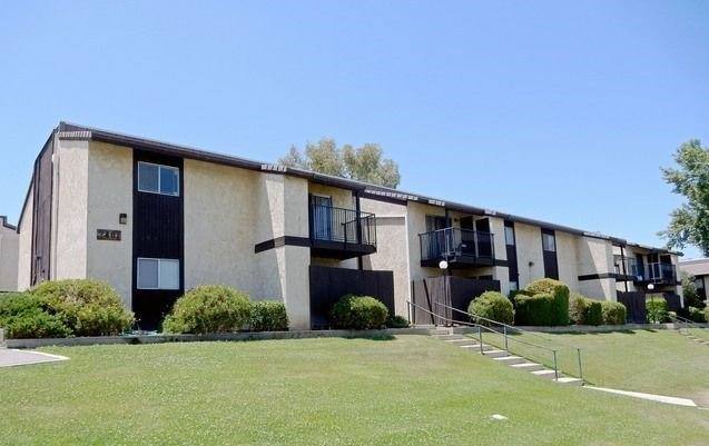 Apartment for rent at 2401 Christmas Tree Lane #13, Bakersfield, CA 93306