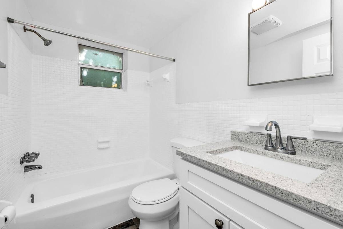 Apartment for rent at 2022 Adams St, Hollywood, FL 33020