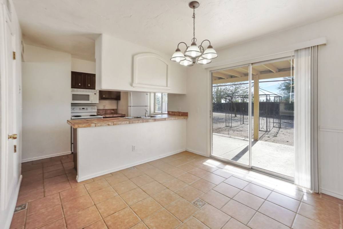 House for rent at 1942 S Sunburst Dr, Tucson, AZ 85748