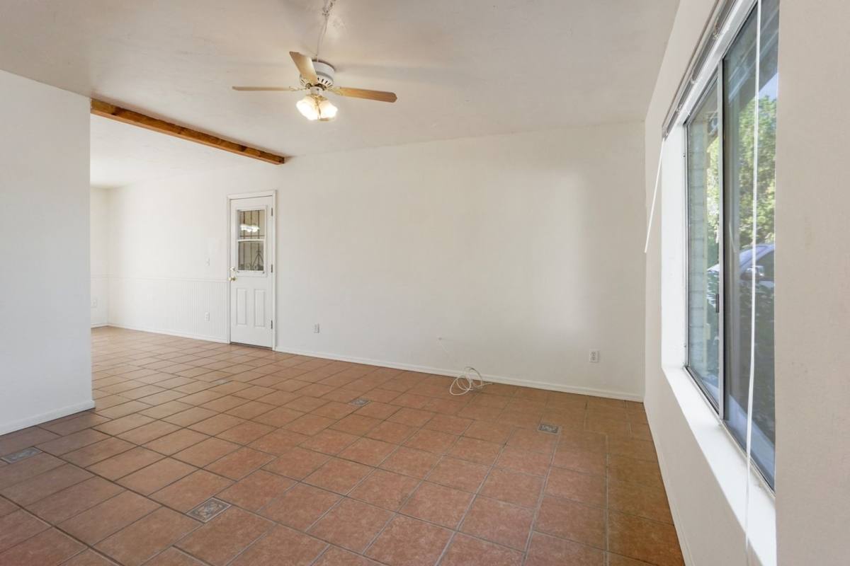 House for rent at 1942 S Sunburst Dr, Tucson, AZ 85748