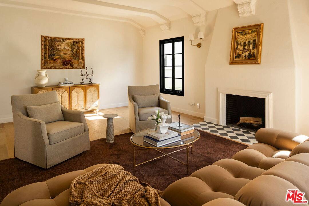 Apartment for rent at 1208 S La Jolla Ave, Los Angeles, CA 90035
