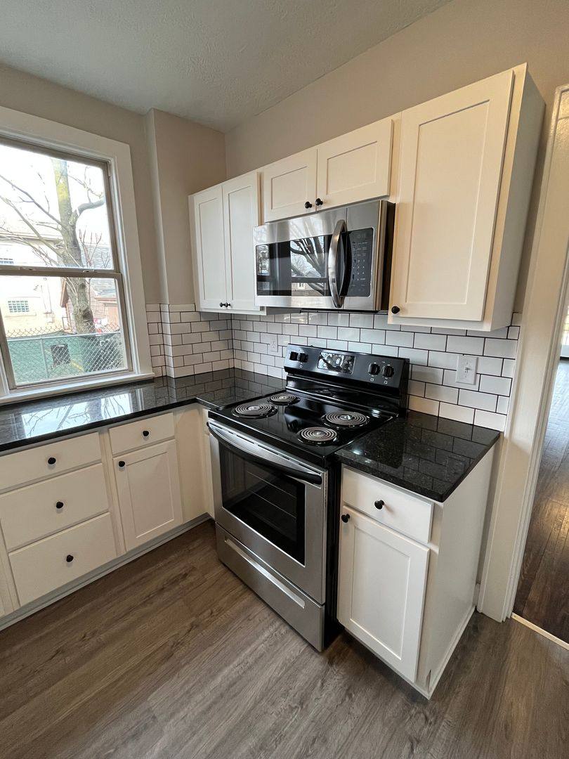 Apartment for rent at 465 E Hudson St, Columbus, OH 43202