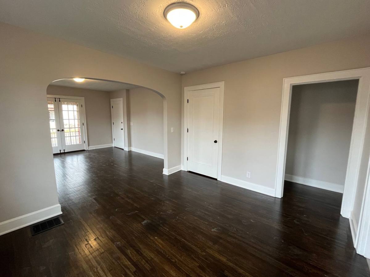 Apartment for rent at 465 E Hudson St, Columbus, OH 43202