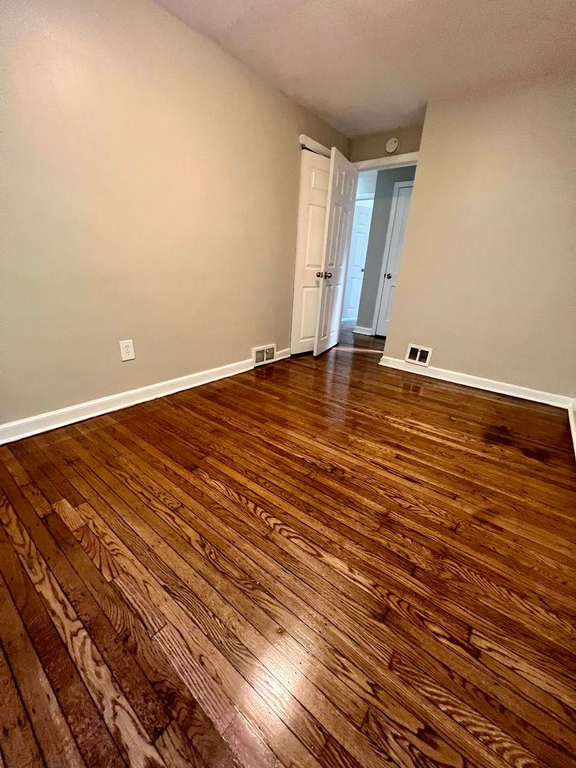 Townhouse for rent at 534 S 4th St, Darby, PA 19023