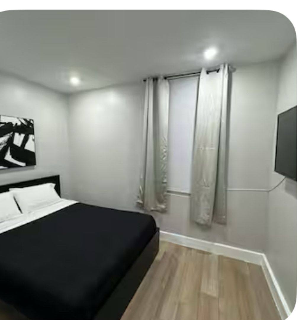 Apartment for rent at 1710 Atlantic Ave, Atlantic City, NJ 08401