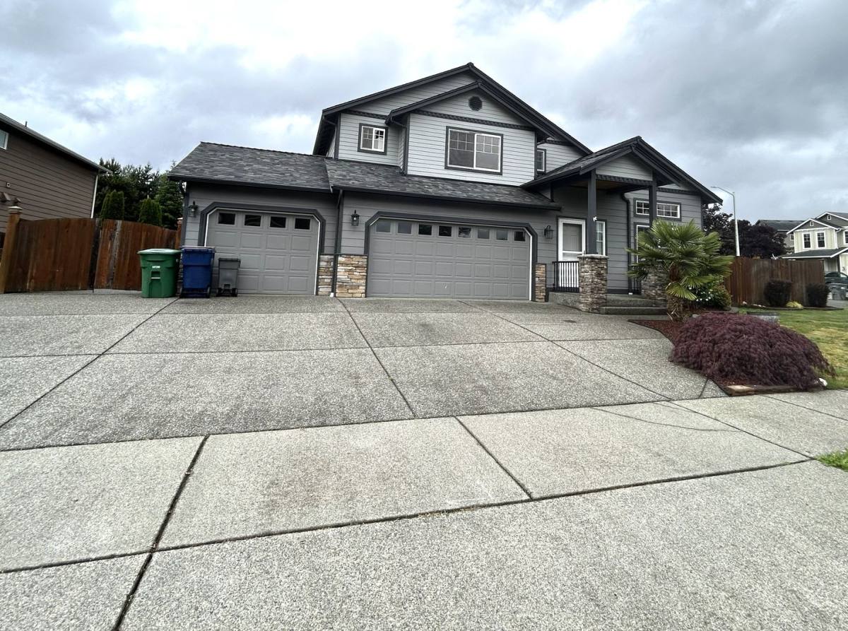 House for rent at 8127 178th Place NE, Arlington, WA 98223
