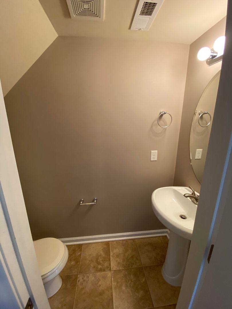 Townhouse for rent at 419 Caldwell Loop Rd, Jacksonville, NC 28546