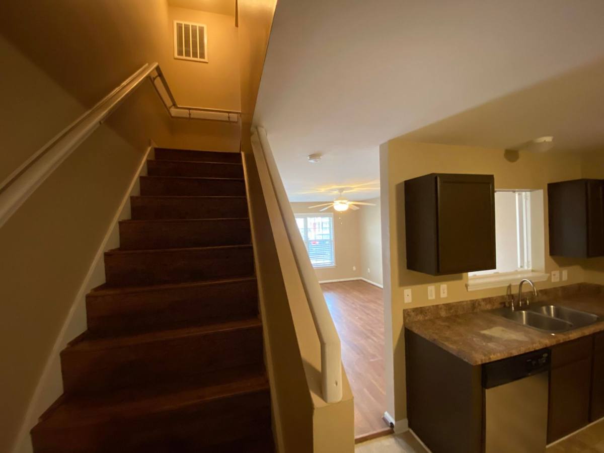 Townhouse for rent at 419 Caldwell Loop Rd, Jacksonville, NC 28546