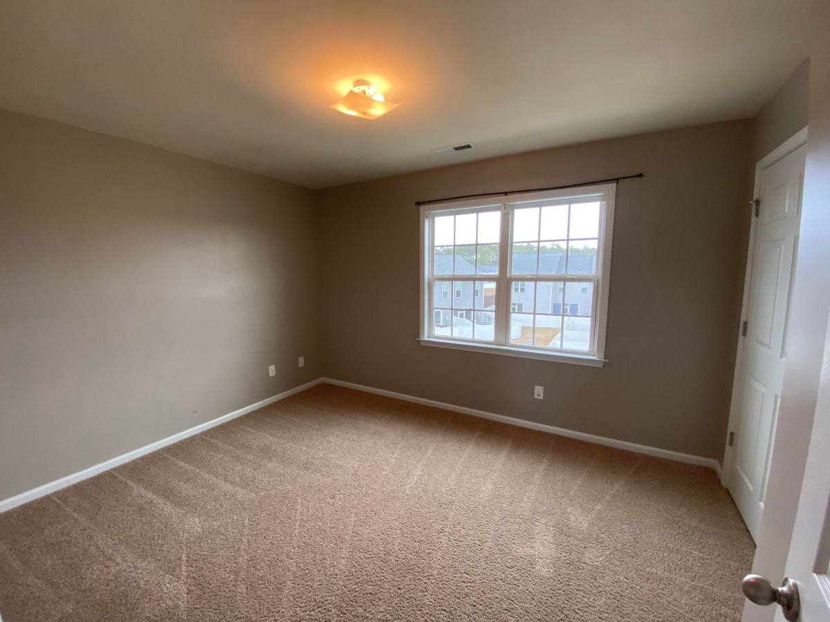 Townhouse for rent at 419 Caldwell Loop Rd, Jacksonville, NC 28546