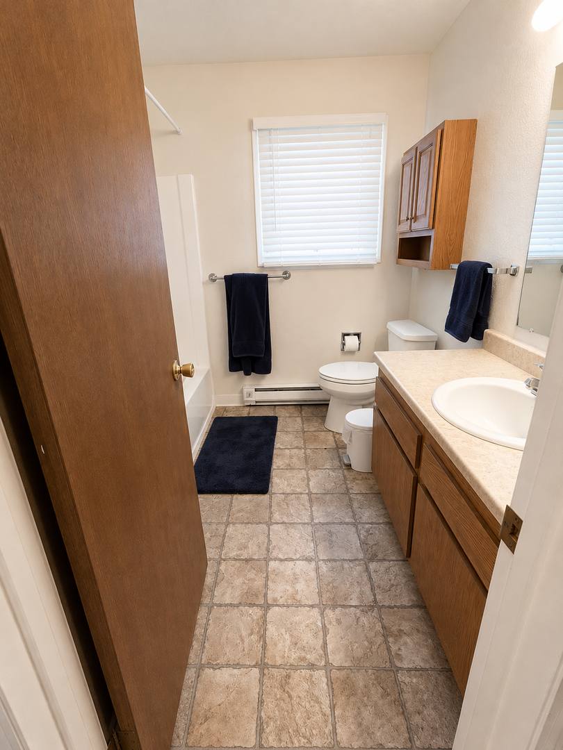 Apartment for rent at 1537 Westchester Square E, Billings, MT 59105