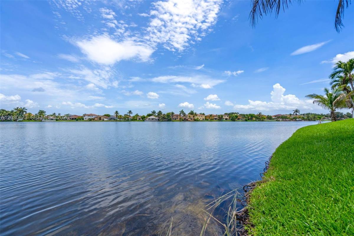 House for rent at 5149 SW 137th Ave, Hollywood, FL 33027