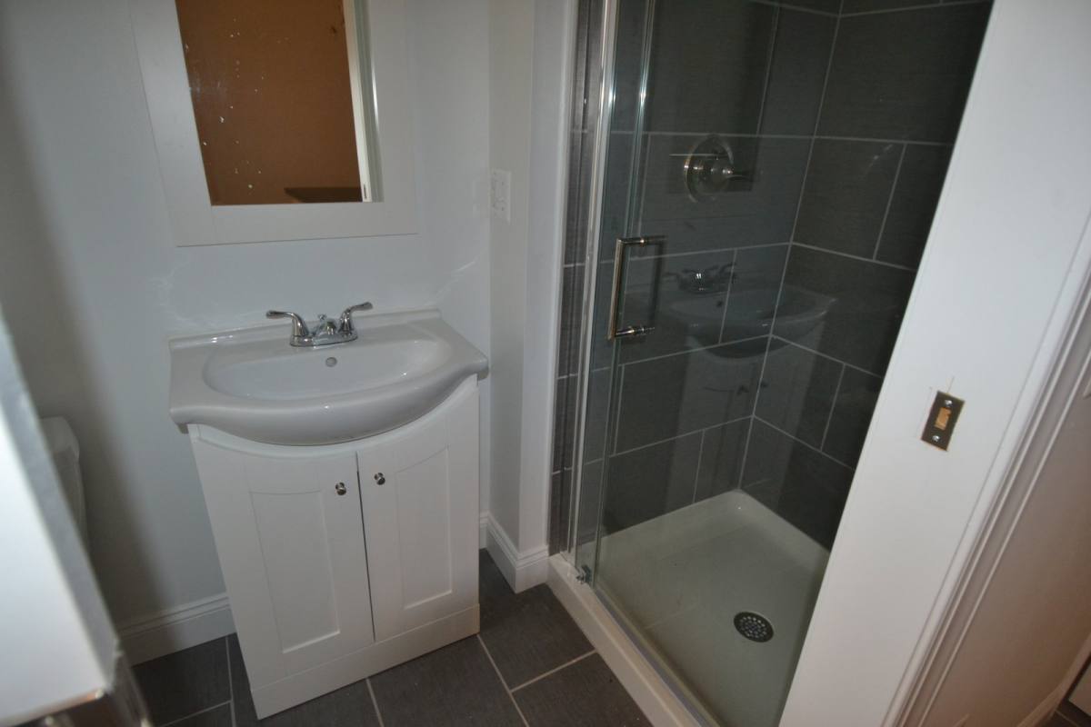 Apartment for rent at 326 S 16th St #3F, Philadelphia, PA 19102