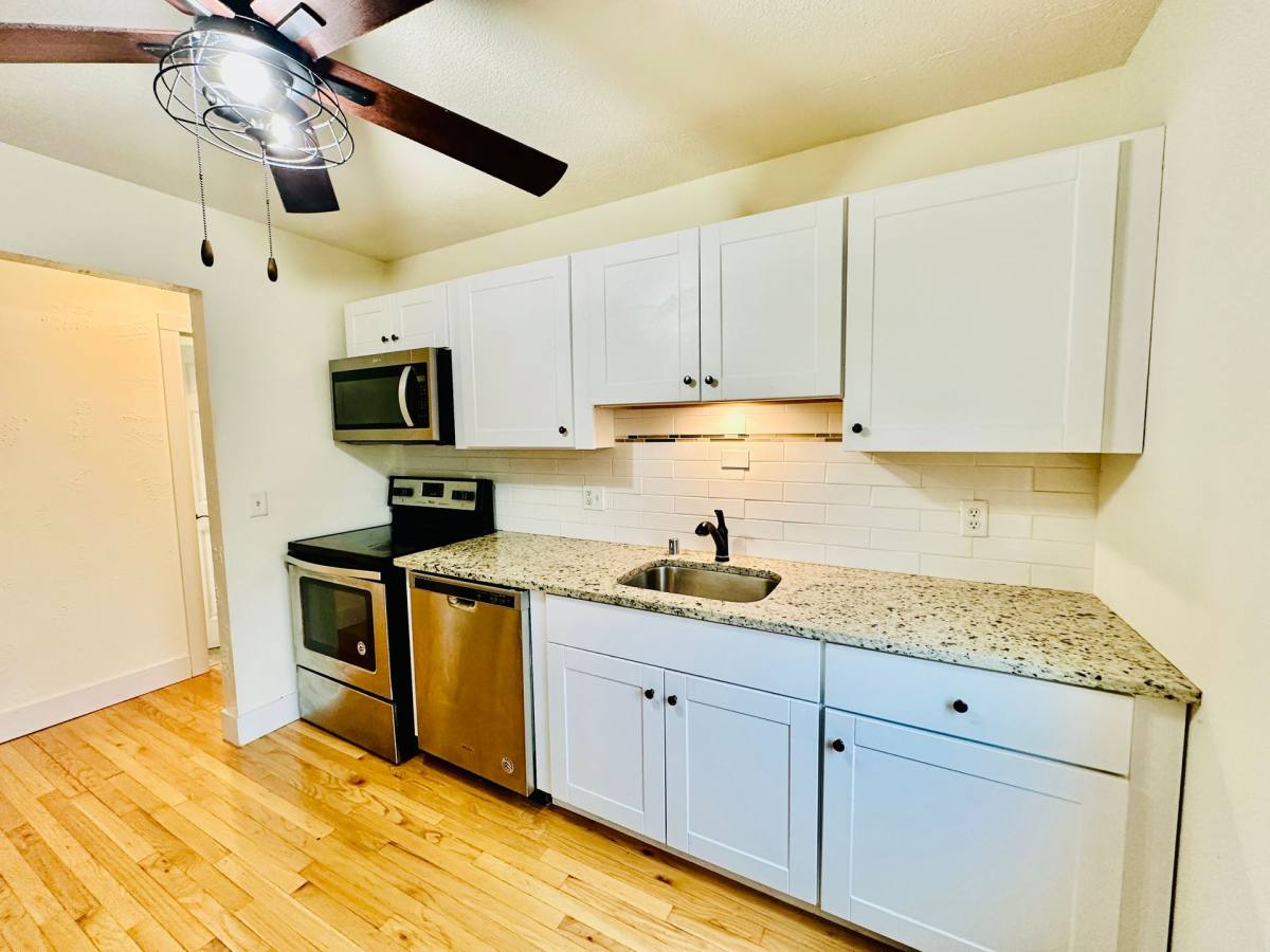 Apartment for rent at 8216 W 31st St, Minneapolis, MN 55426