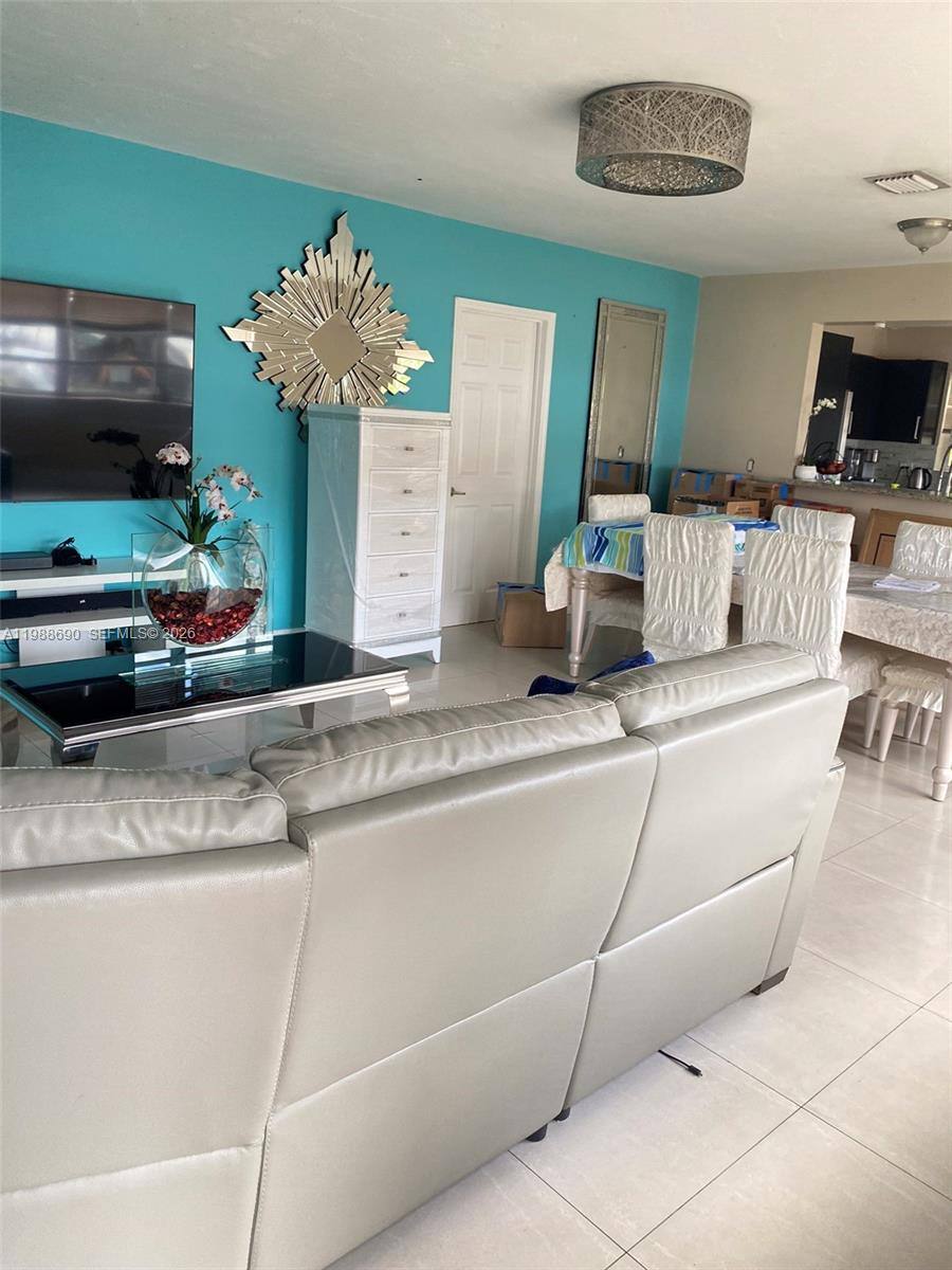 House for rent at 740 NE 179th Dr, Miami, FL 33162