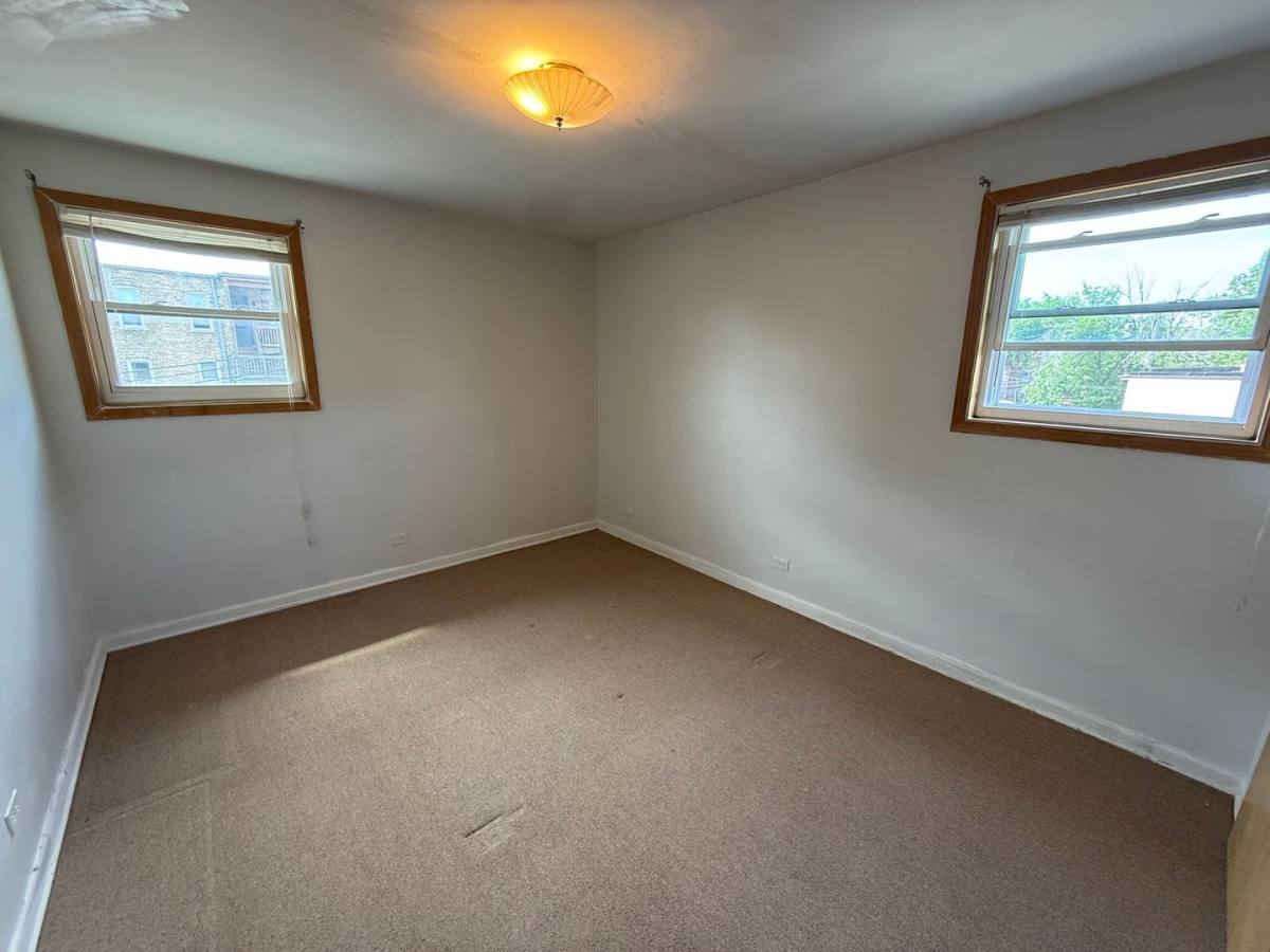 Apartment for rent at 6440-6442 N Richmond St, Chicago, IL 60645