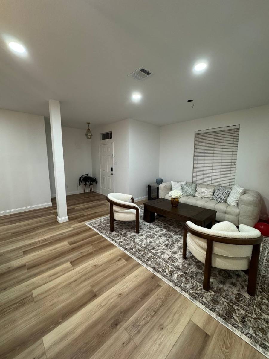 House for rent at 3136 Deleon Dr, Plano, TX 75025