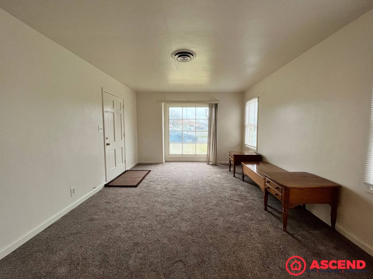 House for rent at 1305 S Chester Ave, Bakersfield, CA 93304