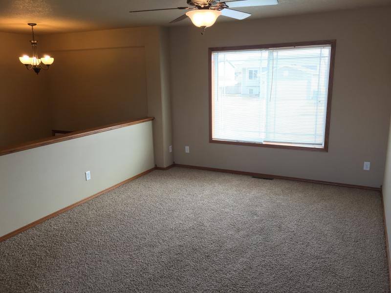 House for rent at 1723 Torrey Pines Dr, Brookings, SD 57006