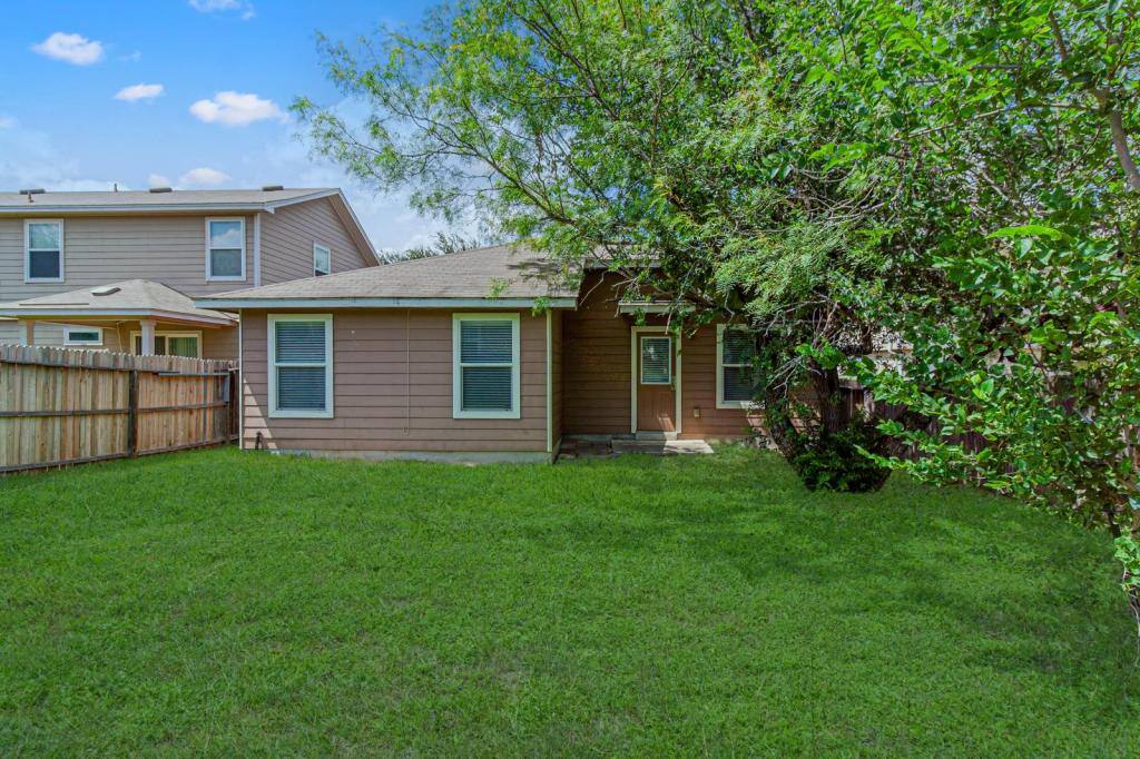 House for rent at 139 Nesting Garden, San Antonio, TX 78253