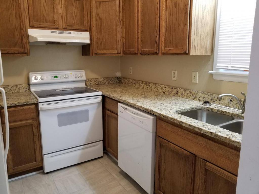 Townhouse for rent at 2001 Lee St, Augusta, GA 30904
