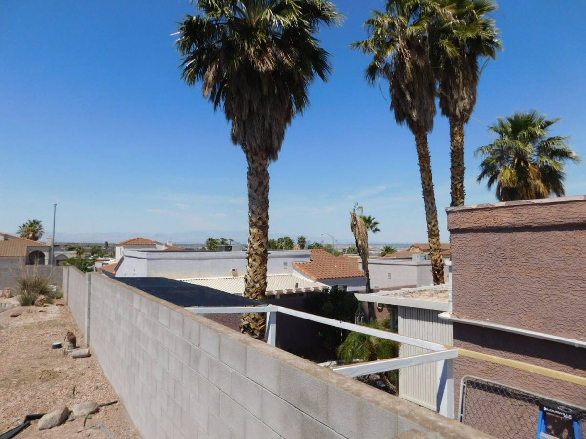 House for rent at 400 Opal Dr, Henderson, NV 89015